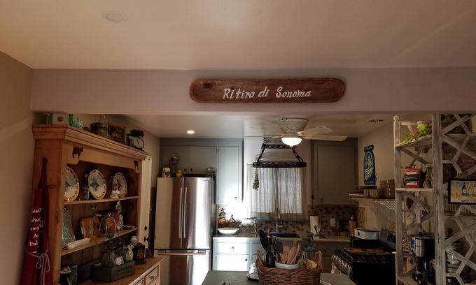 Fetters Hot Springs-Agua Caliente Maison | Pittoresque Italian Style Cottage à Sonoma en Californie