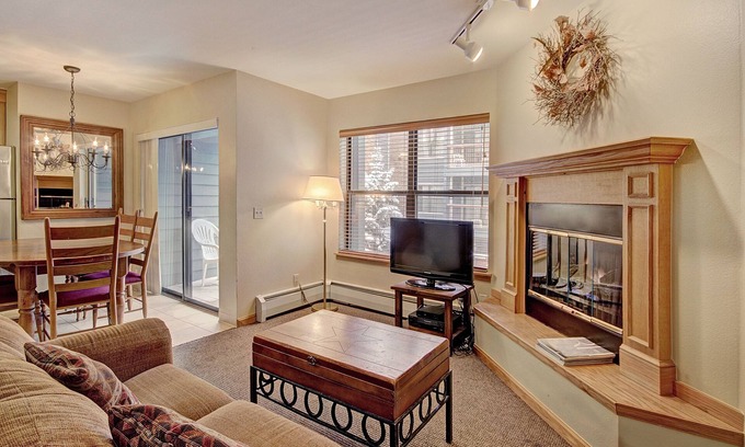 Historic District Copropriété | Quaint Studio in Heart of Breck Steps to Snowy Fun by RedAwning