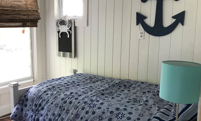 Ogunquit Cottage | Quaint Village Cottage - Animaux domestiques - 5 min à pied de tout!