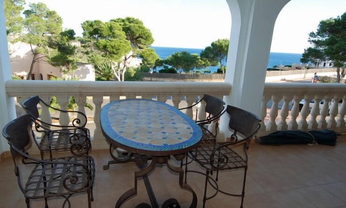 Cala Santany Appartement | mobilier de qualité, grande piscine, vue imprenable sur la mer, à seulement 200m de la plage