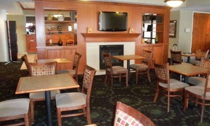 Airport Township Hôtel | Quality Inn Florissant - St Louis
