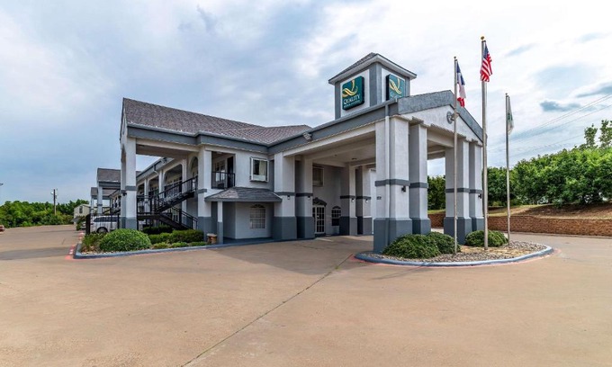 Canton Hôtel | Quality Inn & Suites Canton