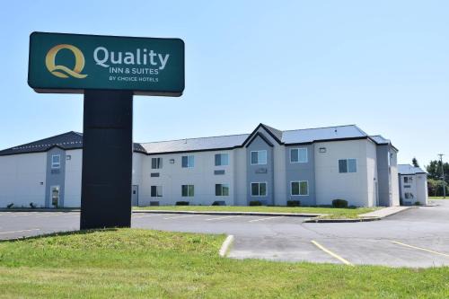 Calcium Hôtel | Quality Inn & Suites Watertown Fort Drum