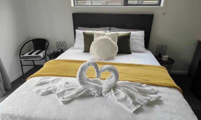 Pakuranga Maison | Quality Stay Private Guest Room in Town