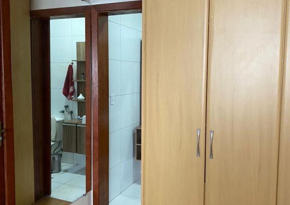 Rio Grande Maison | Quarto em Casa na rua mais linda da Cidade
