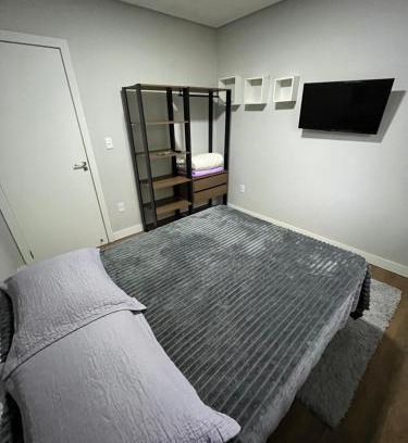 Primeiro de Maio Maison | Quarto privativo com Banheiro compartilhado próx ao Hospital e centro