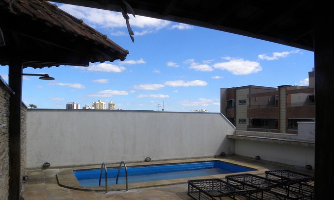 Uberaba Lit Et Petit-Déjeuner | Quarto-Suite em residencia alto padrao.