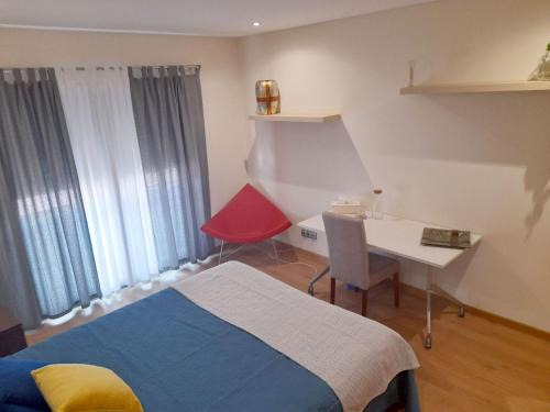 Sapataria Maison | Quartos com casa de banho privada perto da Malveira