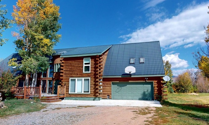 Whitepine Maison | Quartz Creek Retreat