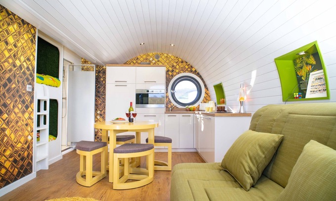 Llandysul Cabine | Queen- Next Level Glamping in West Wales
