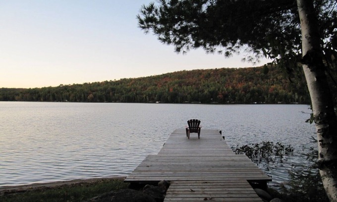 Feronia Cottage | Cottage calme et Prestine Four Mile Bay Family
