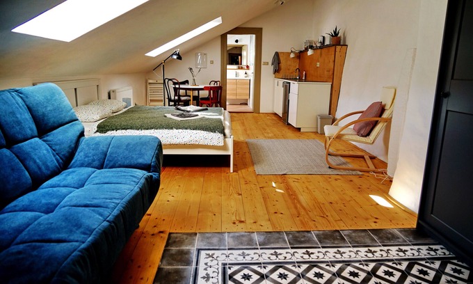 Banska Stiavnica Appartement | Quiet and sunny Mikovini apartment in the busy center of Stiavnica