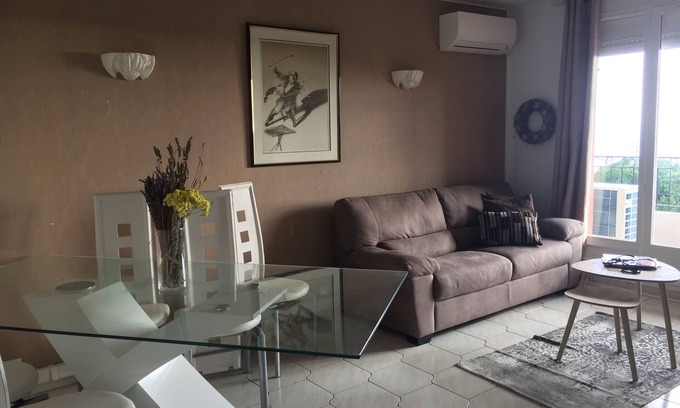Saint Pierre de Feric Appartement | Appartement avec belle vue au calme