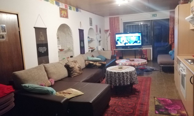 Schafhof Maison | Sous-sol calme appartement cour sauna mini salle de gym et baby-foot