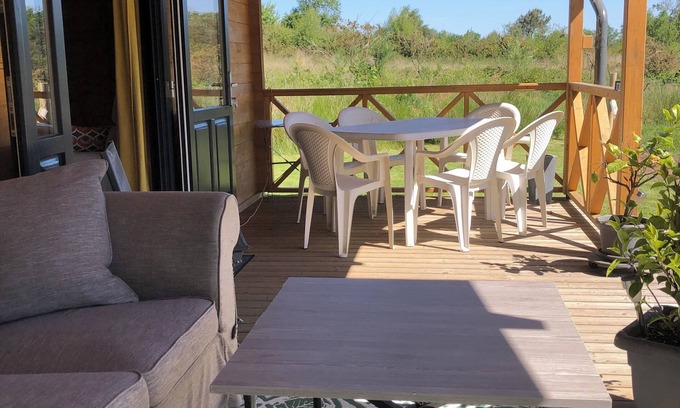 Sulniac Chalet De Ski | Quiet chalet for 6 near Golfe du Morbihan