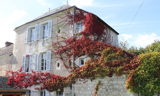 La Roche-Posay Maison | Gîte au calme avec jardin et WIFI à La Roche-Posay