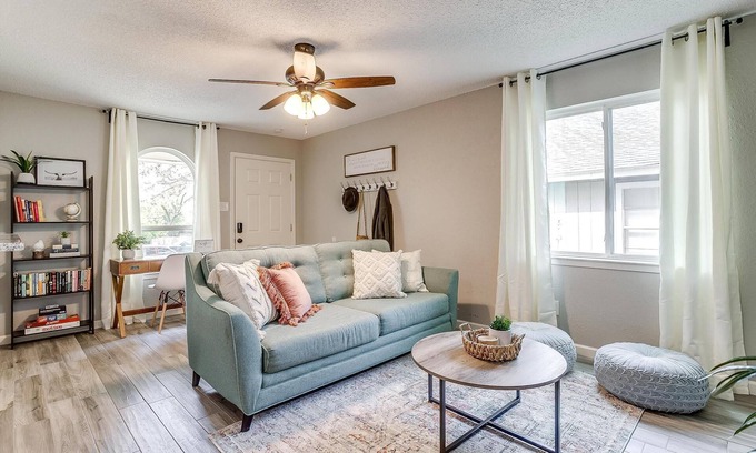 Westworth Village Maison | Quiet & Cozy Retreat - Ideal for Long Term Stays
