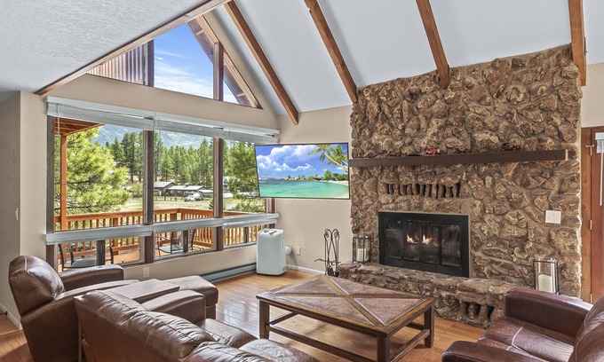 Fort Valley Maison | Quiet Forest Retreat in Historic Fort Valley