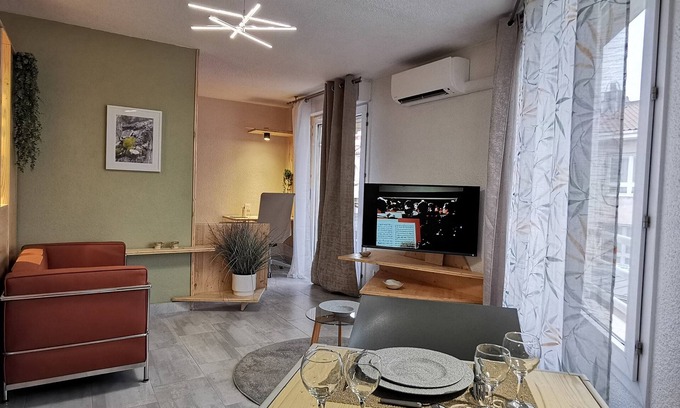 Blagnac Appartement | Appartement calme et chaleureux - Parking privé - Proche tramway et aéroport