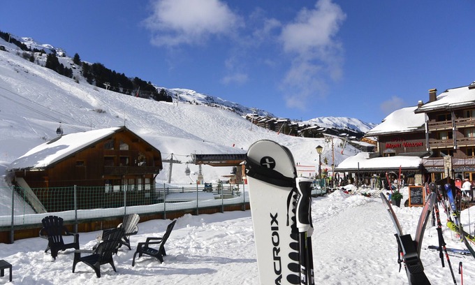 Brides-les-Bains Appartement | Studio calme, meublé, classé 3 étoiles, au pied du domaine des 3 vallées.
