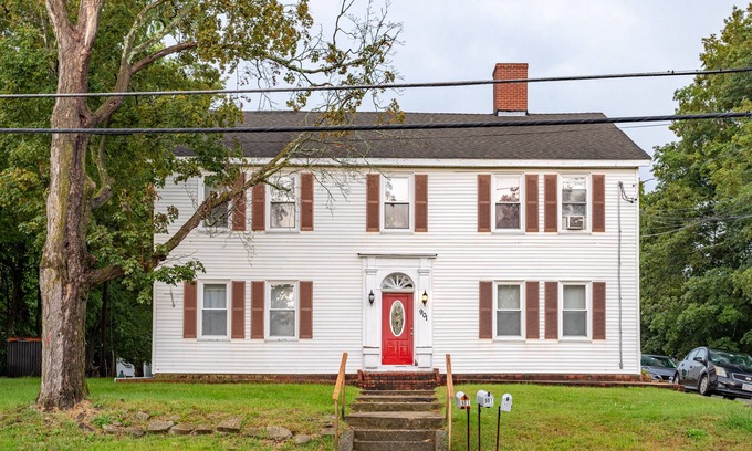 Leominster Appartement | Quiet Furnished 2BR Unit in North Leominster!