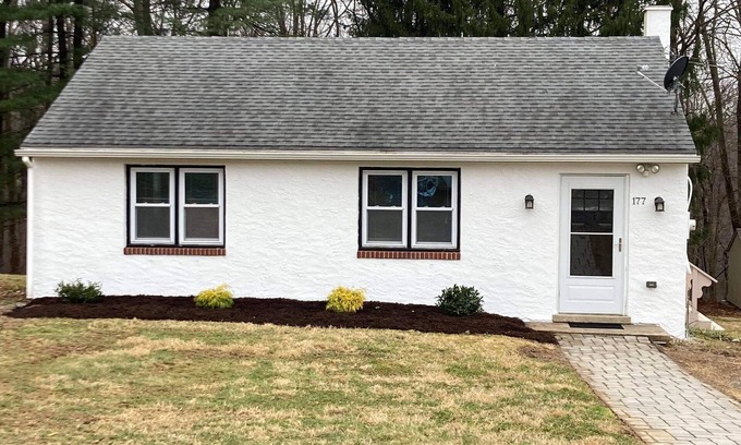 Wagontown Maison | Quiet home, centrally located in Lancaster County!
