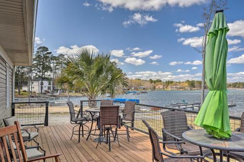 Chapin Maison | Quiet Lakefront Retreat with Boat Ramp and 2 Docks