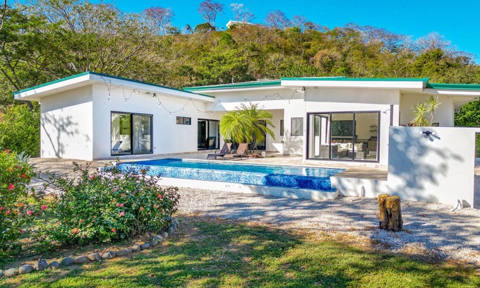 Canafistula Maison | This house is a 3 bedroom(s), 3.5 bathrooms, located in Villareal, Guanacaste.