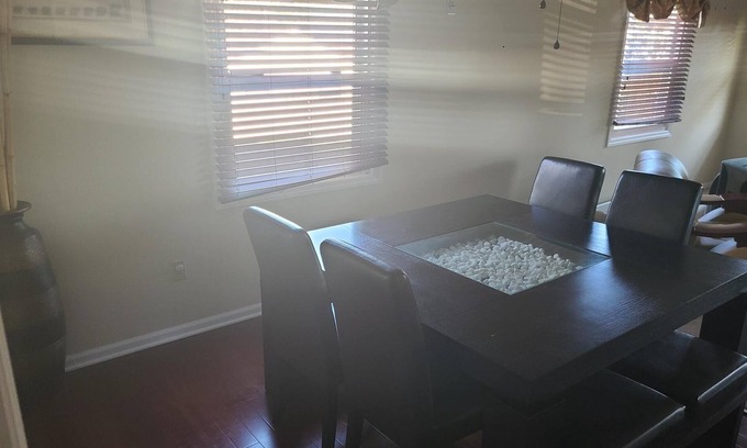 Willingboro Maison | Quiet neighborhood, cozy 3 bedroom 2 bath, short drive to Phila