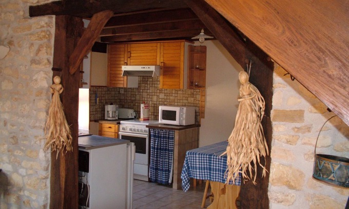 Vicq-sur-Gartempe Maison | Quiet, restful country house near Angles sur l'Anglin.