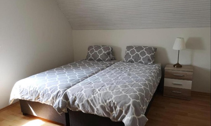 Kispest Maison | Quiet room in Budapest near airport with free parking