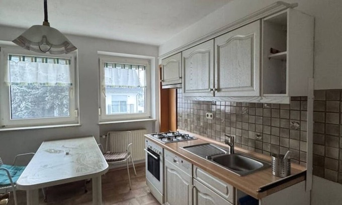 Waldperlach Appartement | Quiet room in Munich