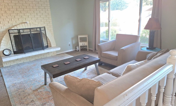 North Creek Maison | Quiet room with a private bathroom in a safe neighborhood.