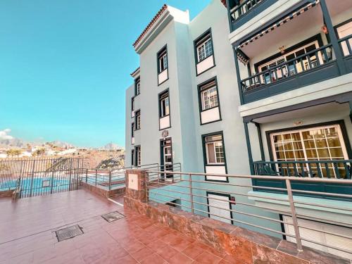 Callao Salvaje Appartement | Quiet Sunviet Stay, Pool & Morning Sun Balcony CS021