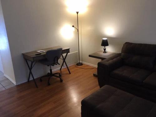 Lawton Maison | Quiet townhouse close to Fort Sill!