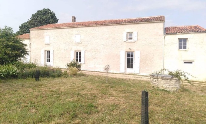 Saint Cyr du Doret Maison | 🏡 Quiet vacation home - between Marais Poitevin & La Rochelle