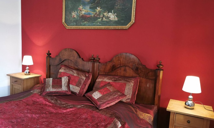 Eichsfelder Kessel Appartement | Quiet vacation apartment in a manor house, 5 minutes from the park