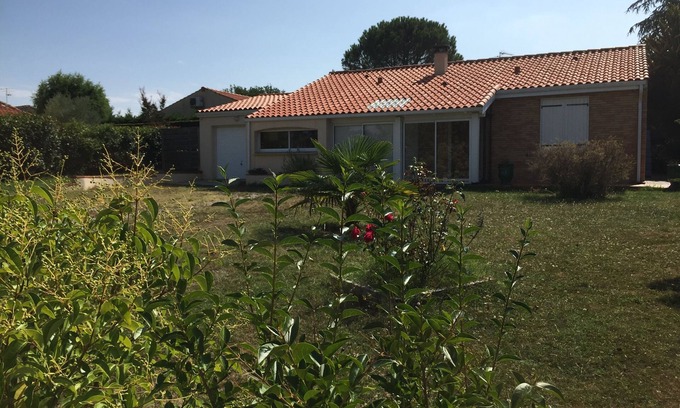 Dremil-Lafage Maison | Villa au calme à 15 min de la cite d'espace. Animaux de compagnie acceptés