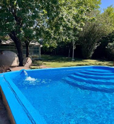 Mercedes Maison | Quinta a metros del Parque Municipal y La Antigua Pulpería