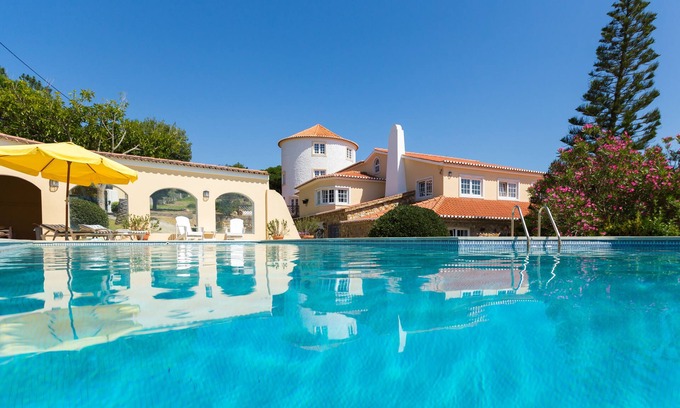 Azoia Maison | Quinta do Cabo Guesthouse