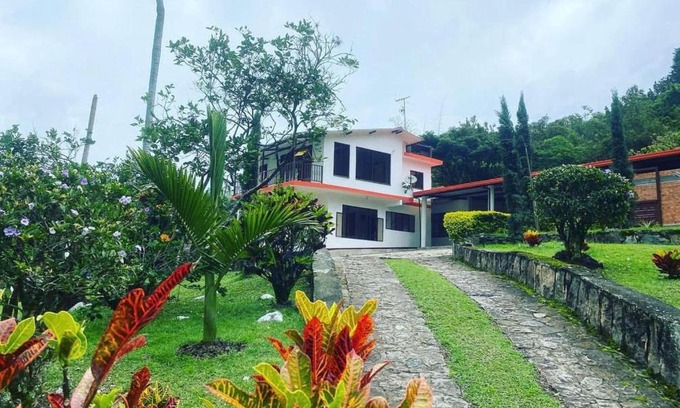 Fusagasuga Maison | Quinta san Jeronimo