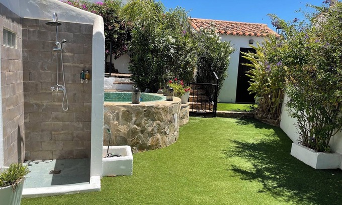 Sanlucar de Guadiana Maison | Quirky spacious village house with plunge pool and outdoor cinema