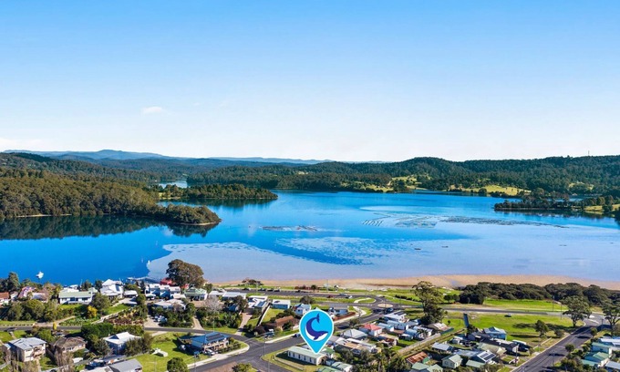 Narooma Cottage | Quota Cabin - Inlet Dreaming in a Fantastic Location