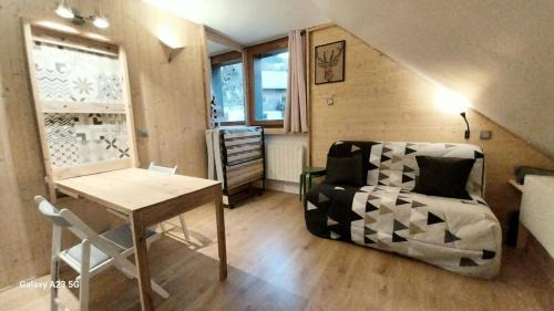 Reallon Appartement | Résidence Aurans - Studio cosy refait à neuf à proximité des pistes 230A MAE-9071