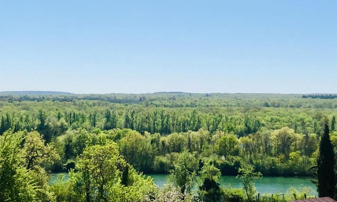 Fontaine-le-Port Appartement | résidence belle vue