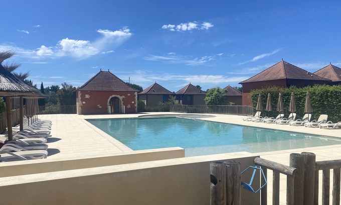 Prayssac Appartement | Résidence Claire Rive. Appartement avec piscine à 25km de Cahors