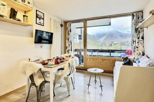Le Lavachet Appartement | Résidence Home Club - Studio cabine très agréable, exposé plein Sud avec vue sur la Grande Motte MAE-2964