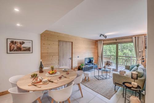 Champagny-en-Vanoise Appartement | Résidence Les Terrasses De La Vanoise - 4 Pièces pour 8 Personnes MAE-7204