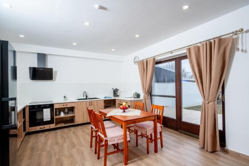 Kastelyosdombo Appartement | Rózsa Vendégház