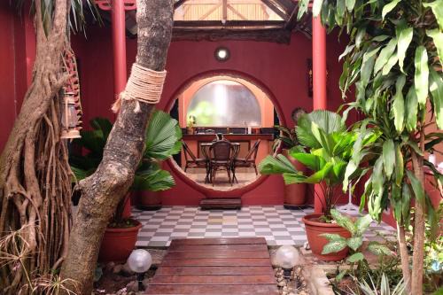 Boracay Island Maison | Rabbit Hole Villa